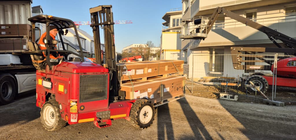 Une dépose au plus près de la zone de montage avec le chariot embarqué TRED CHARIOT